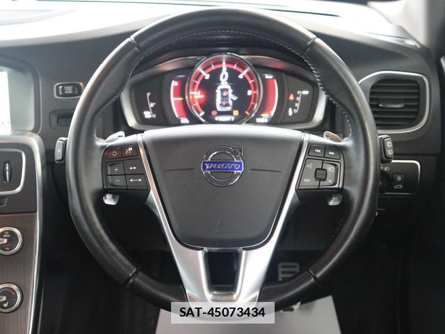 Volvo V60 2015-12 7798721-11