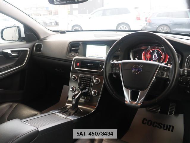 Volvo V60 2015-12 7798721-15