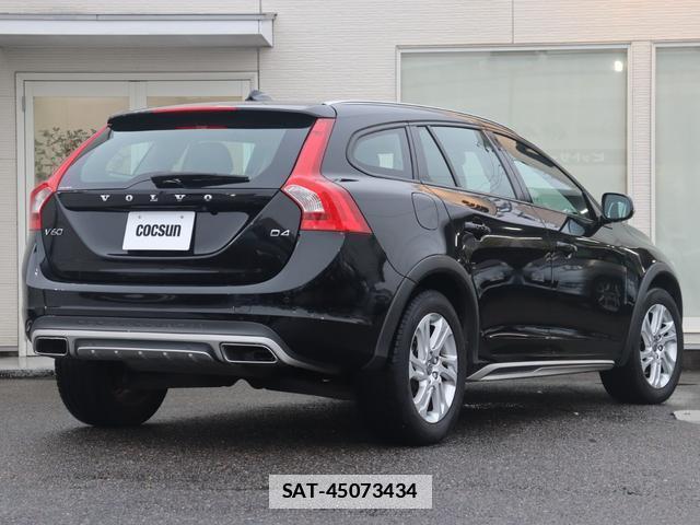 Volvo V60 2015-12 7798721-7