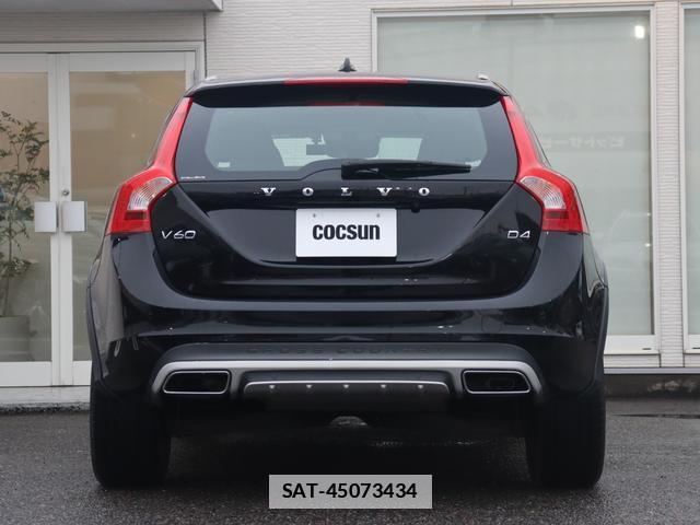 Volvo V60 2015-12 7798721-8
