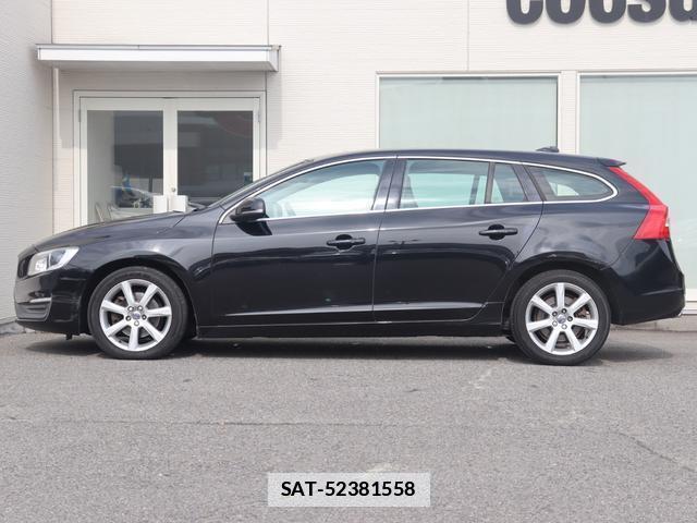 Volvo V60 2016-11 7798725-10