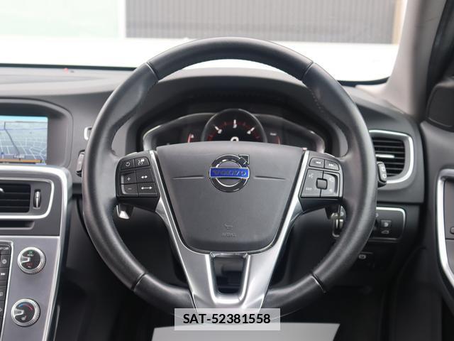 Volvo V60 2016-11 7798725-11