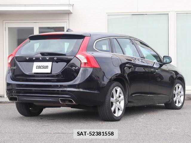 Volvo V60 2016-11 7798725-7