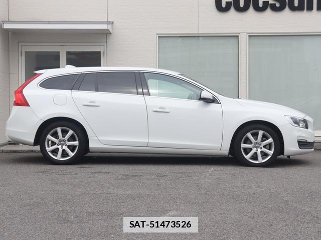 Volvo V60 2018-05 7798728-6