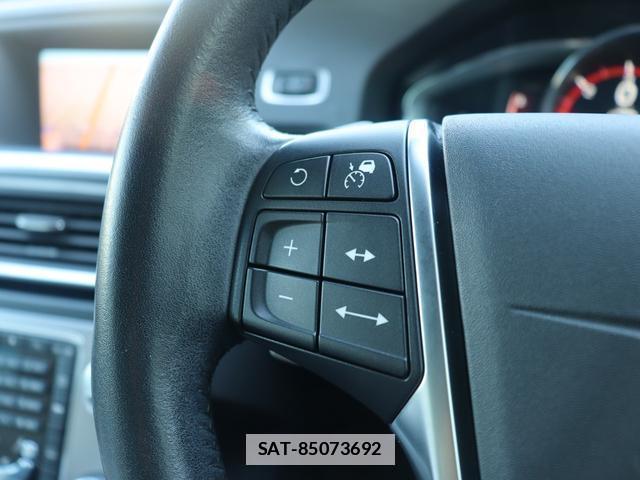 Volvo V60 2017-07 7798738-13