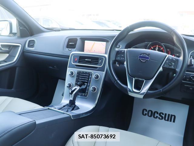 Volvo V60 2017-07 7798738-15