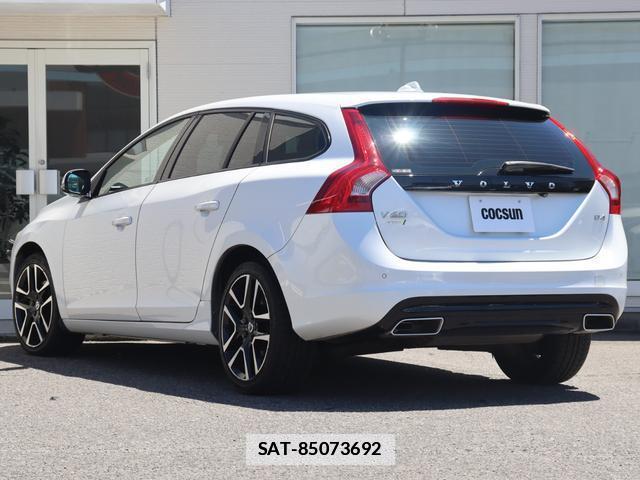 Volvo V60 2017-07 7798738-9