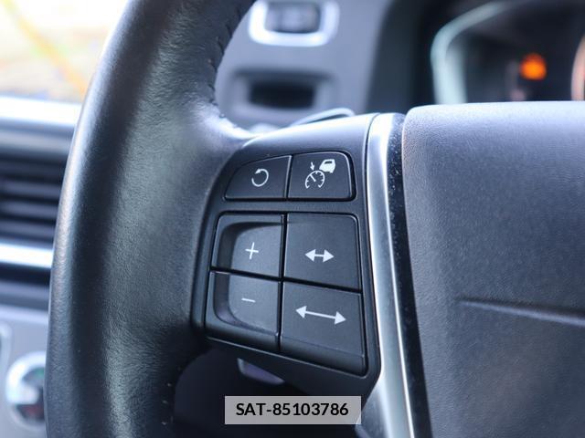 Volvo V60 2016-12 7798739-13