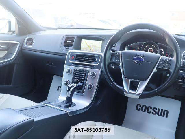 Volvo V60 2016-12 7798739-15