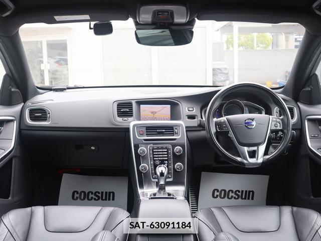 Volvo V60 2017-09 7798741-3