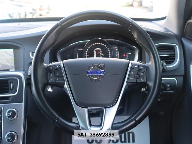Volvo V60 2017-02 7798744-11