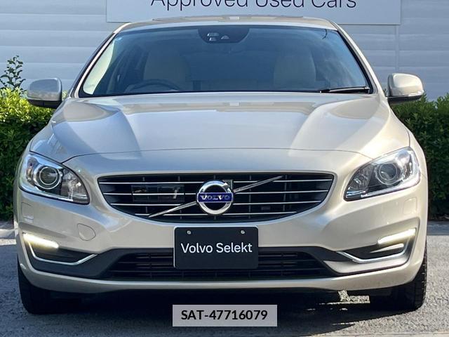 Volvo V60 2018-03 7798764-16