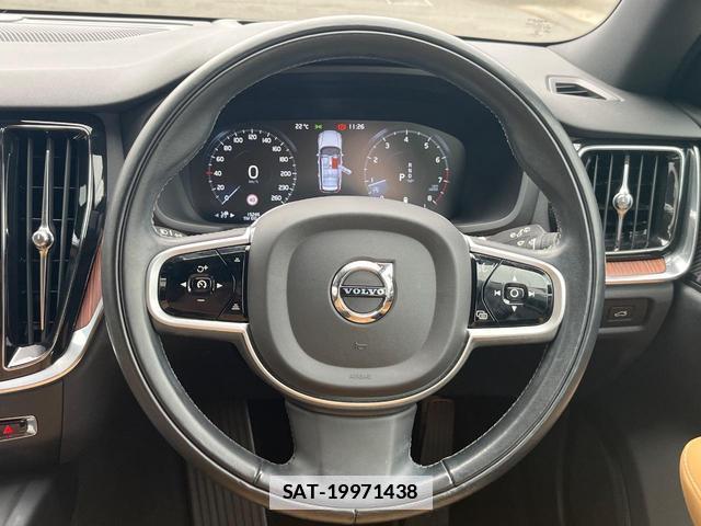 Volvo V60 2021-01 7798765-11