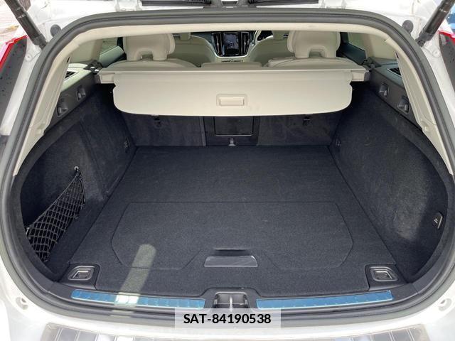 Volvo V60 2023-02 7798768-14