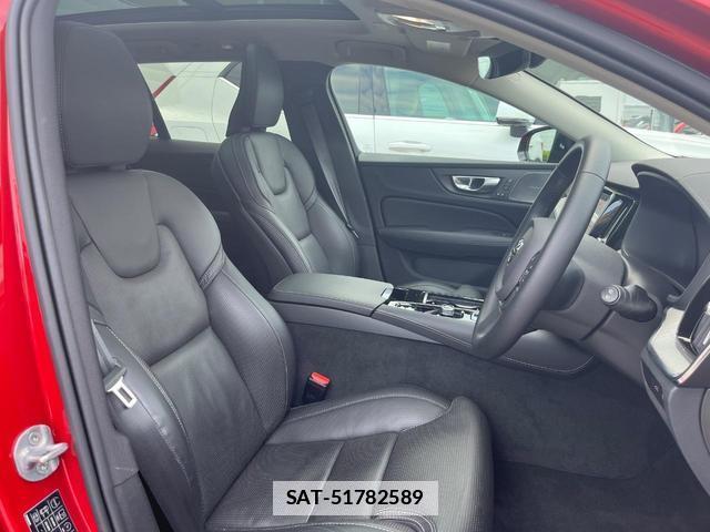 Volvo V60 2024-05 7798769-10