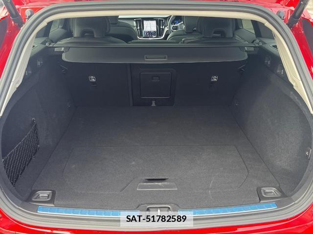 Volvo V60 2024-05 7798769-13