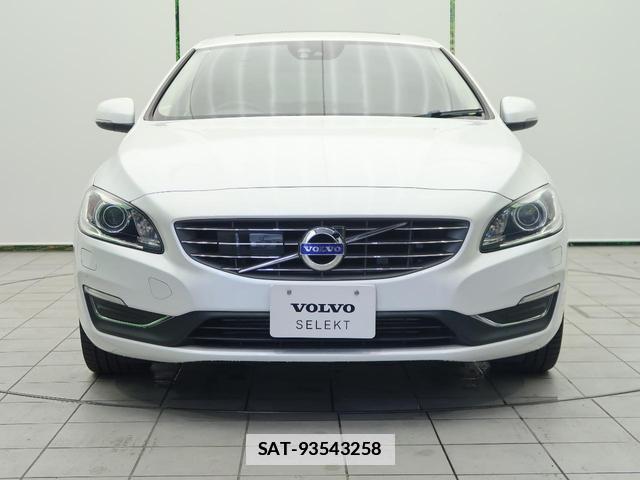 Volvo V60 2017-12 7799314-12