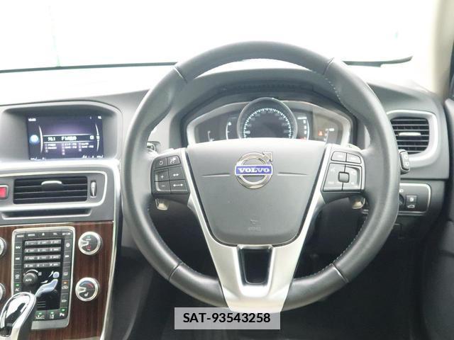 Volvo V60 2017-12 7799314-7