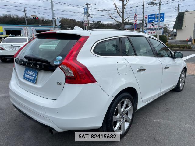 Volvo V60 2014-12 7800964-4