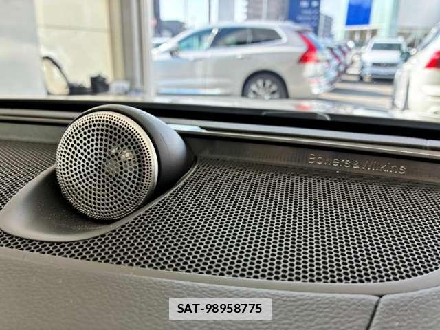 Volvo V60 2025-03 7801968-3