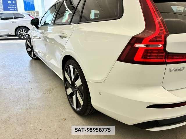 Volvo V60 2025-03 7801968-9