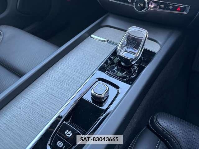 Volvo V60 2023-08 7801973-19