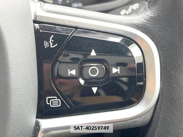 Volvo V60 2019-07 7802461-11