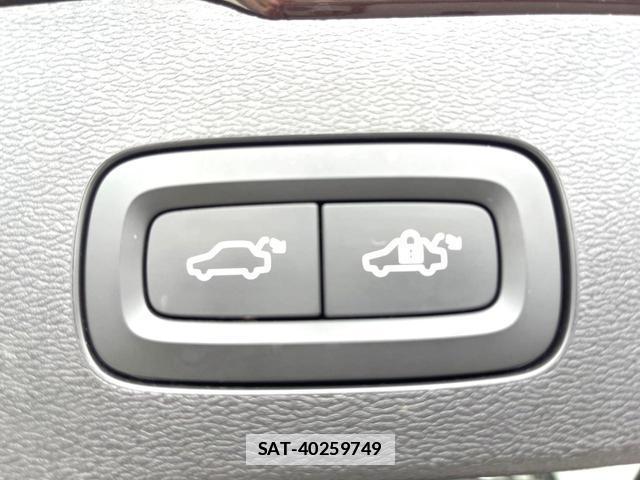 Volvo V60 2019-07 7802461-15