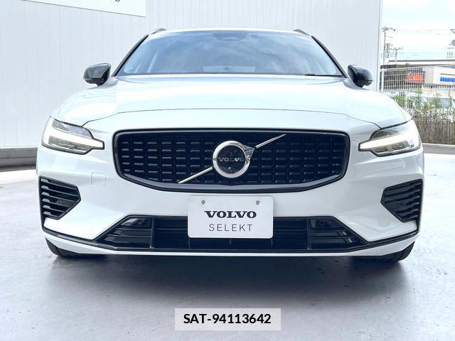 Volvo V60 2023-11 7802470-14