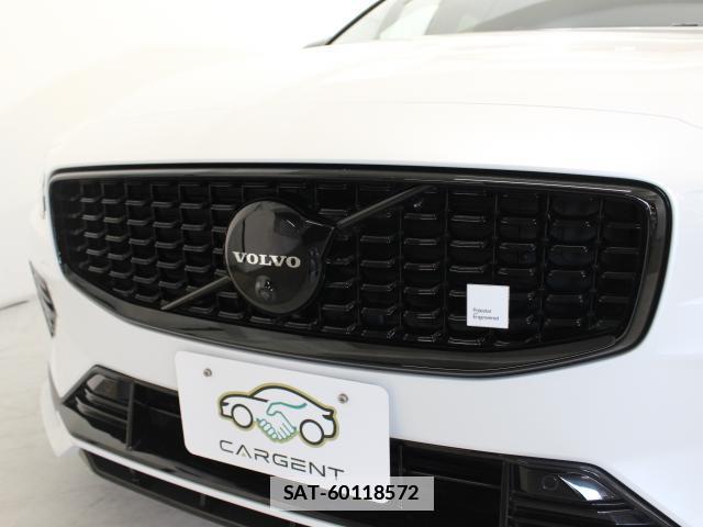 Volvo V60 2022-11 7802541-13