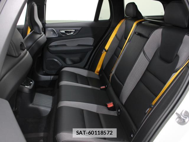 Volvo V60 2022-11 7802541-5