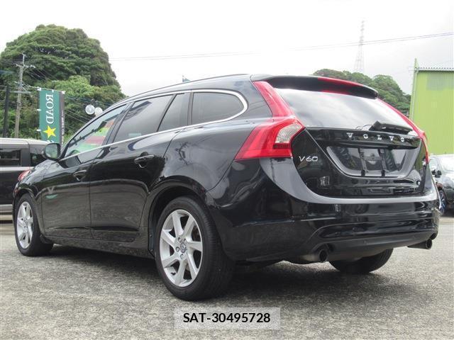 Volvo V60 2014-02 7802670-19