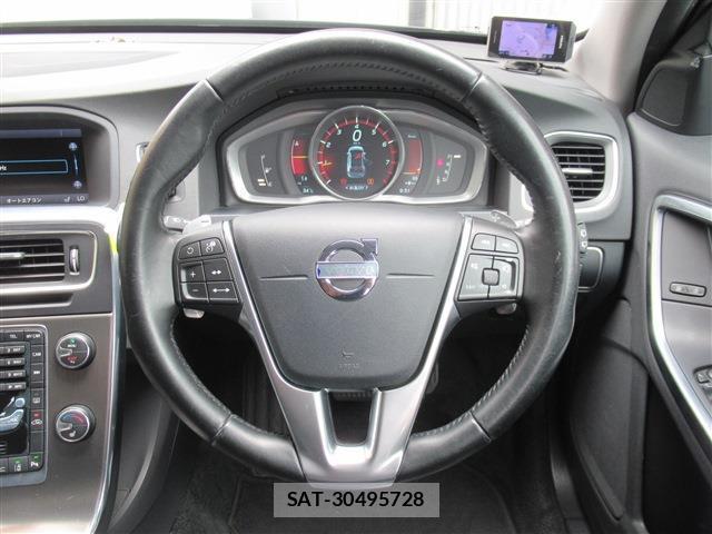 Volvo V60 2014-02 7802670-4