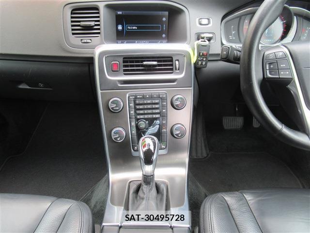 Volvo V60 2014-02 7802670-5