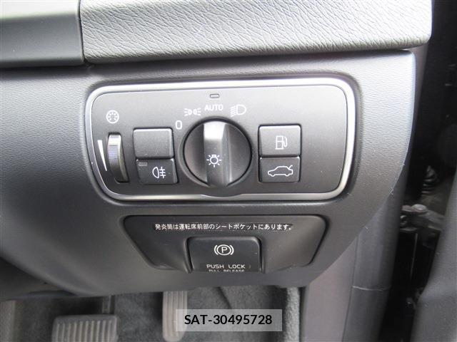 Volvo V60 2014-02 7802670-6