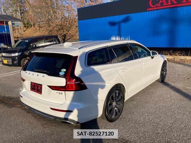 Volvo V60 2019-04 7803601-15