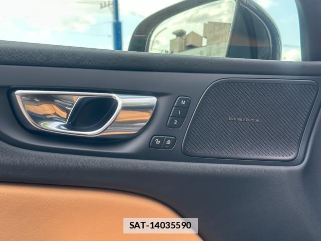 Volvo V60 2021-02 7803615-10