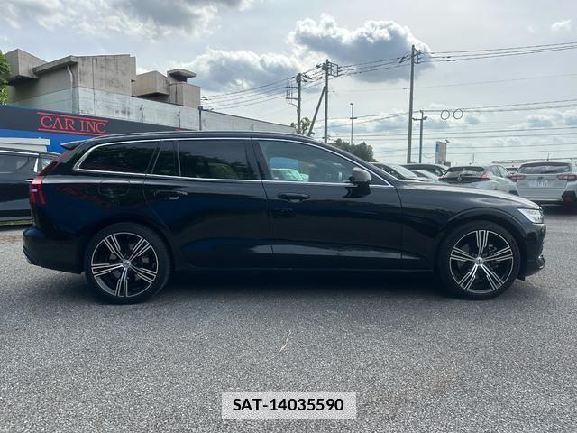Volvo V60 2021-02 7803615-4