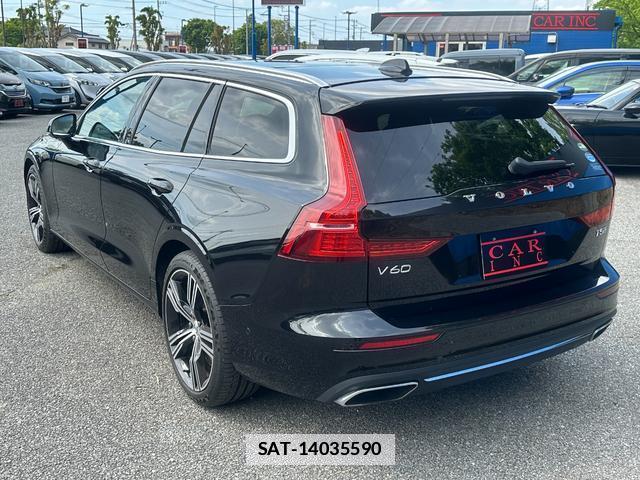Volvo V60 2021-02 7803615-7