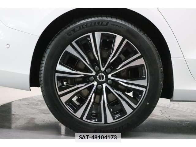 Volvo V60 2025-09 7804073-18