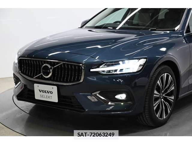 Volvo V60 2025-09 7804075-9