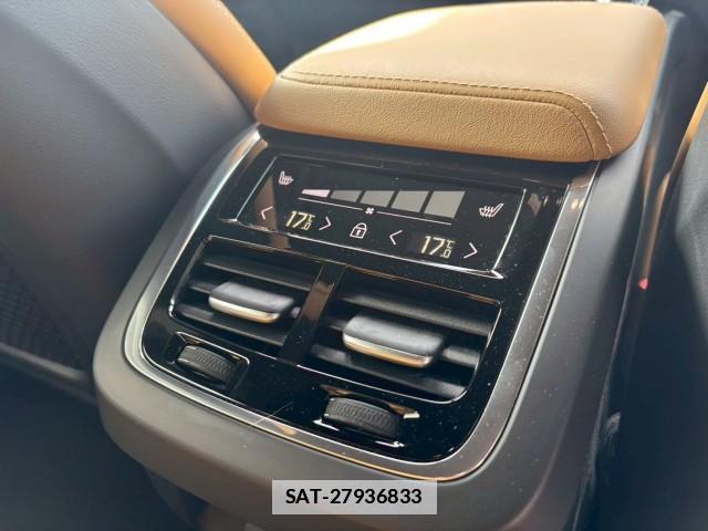 Volvo V60 2024-10 7805807-14