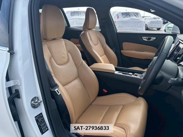 Volvo V60 2024-10 7805807-7