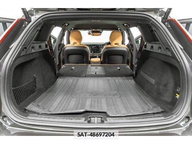 Volvo V60 2019-03 7807052-15