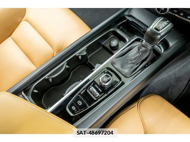 Volvo V60 2019-03 7807052-19