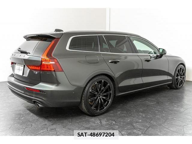 Volvo V60 2019-03 7807052-8