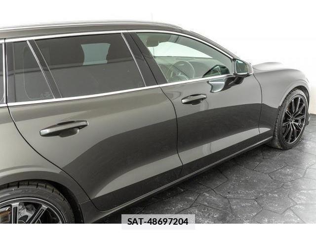 Volvo V60 2019-03 7807052-9