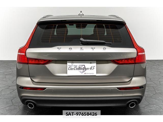 Volvo V60 2021-08 7807069-1
