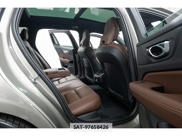 Volvo V60 2021-08 7807069-13