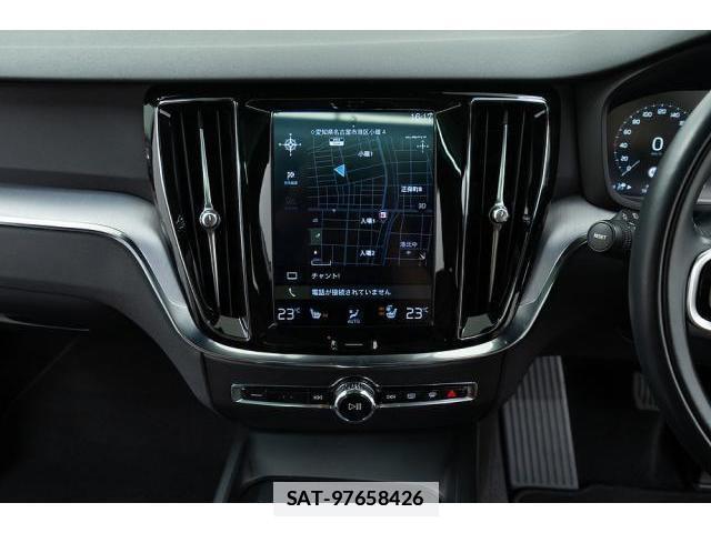 Volvo V60 2021-08 7807069-18